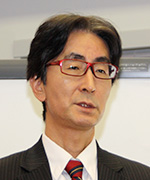 成田英基 氏（ヘルスケア事業部長）