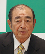 古森重隆 氏（代表取締役会長・CEO）