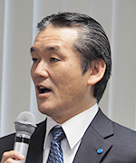 長谷川　亨 氏（ヘルスケア事業本部）