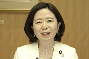 自見はなこ 氏（参議院議員，医師）